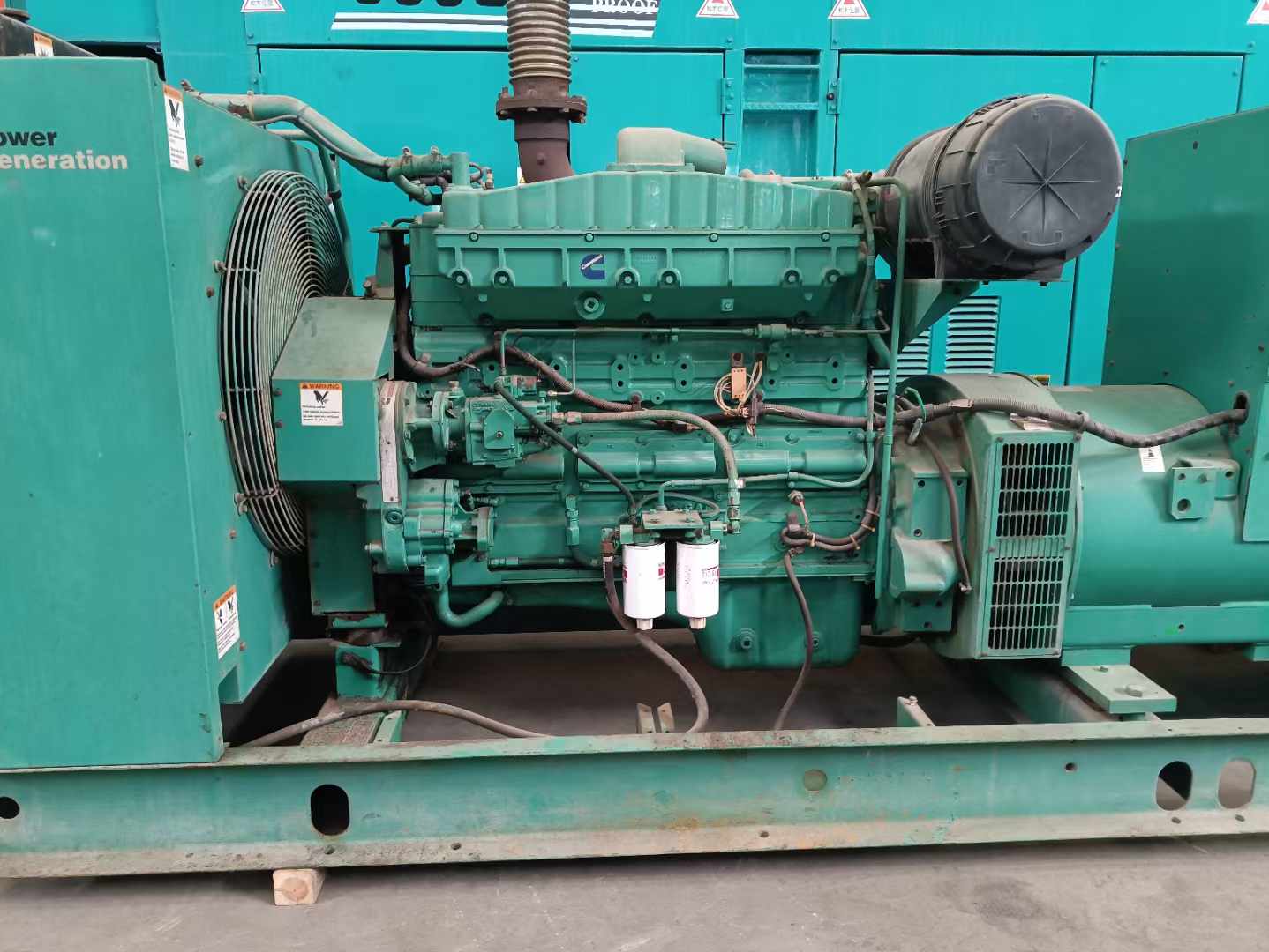 微山过载会对 600kW 柴油发电机组造成哪些损害？